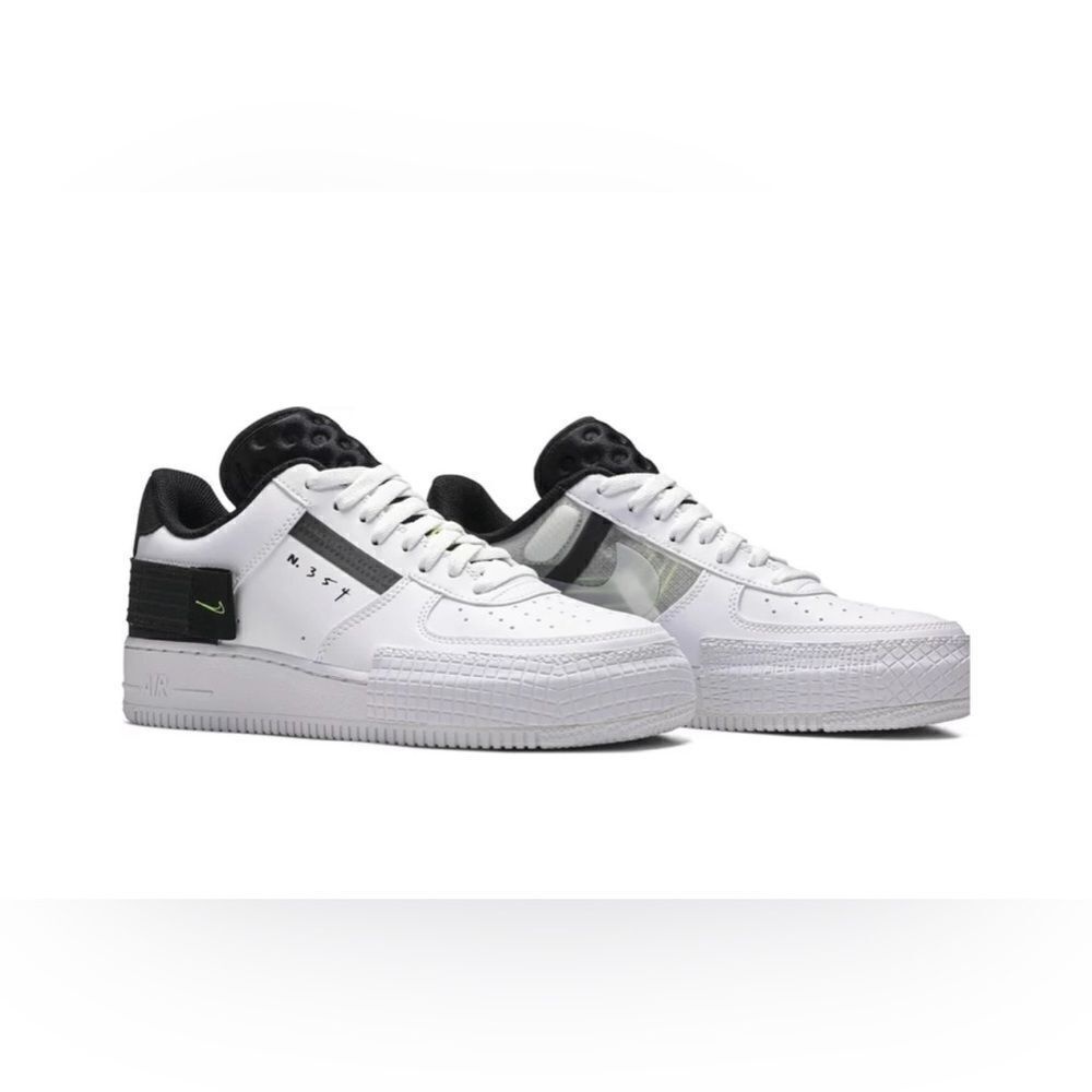 NIKE Air Force 1 Type‎ White Black Volt Women/Unisex/Big Kid/Men NWOB Size 8
